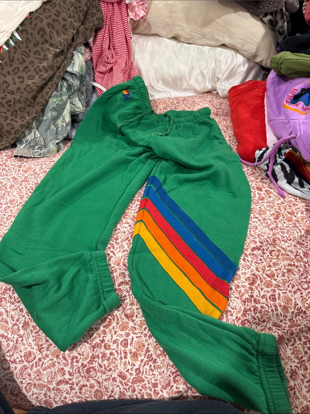 Aviator nation green thick chevron stripe joggers